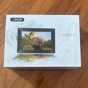 AMOR Digital Photo Frame